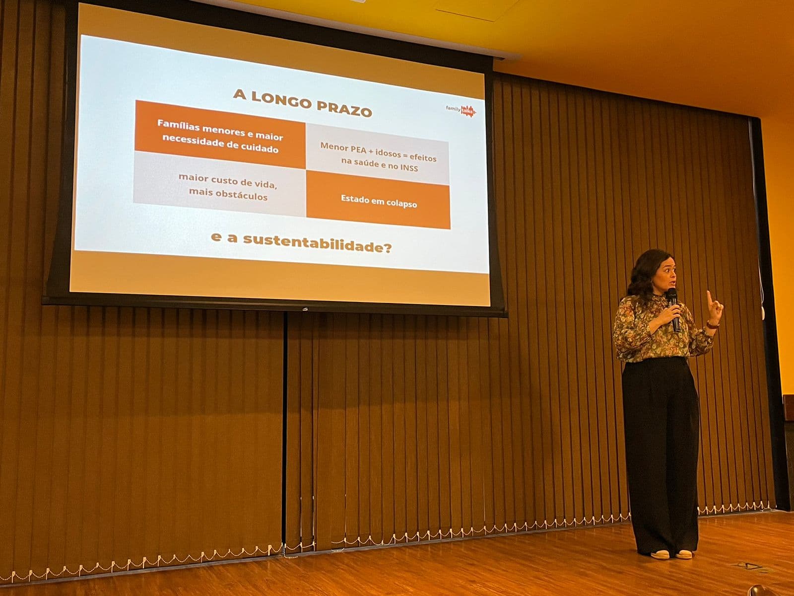 Family Talks participa da Amcham em Fortaleza voltado para público empresarial